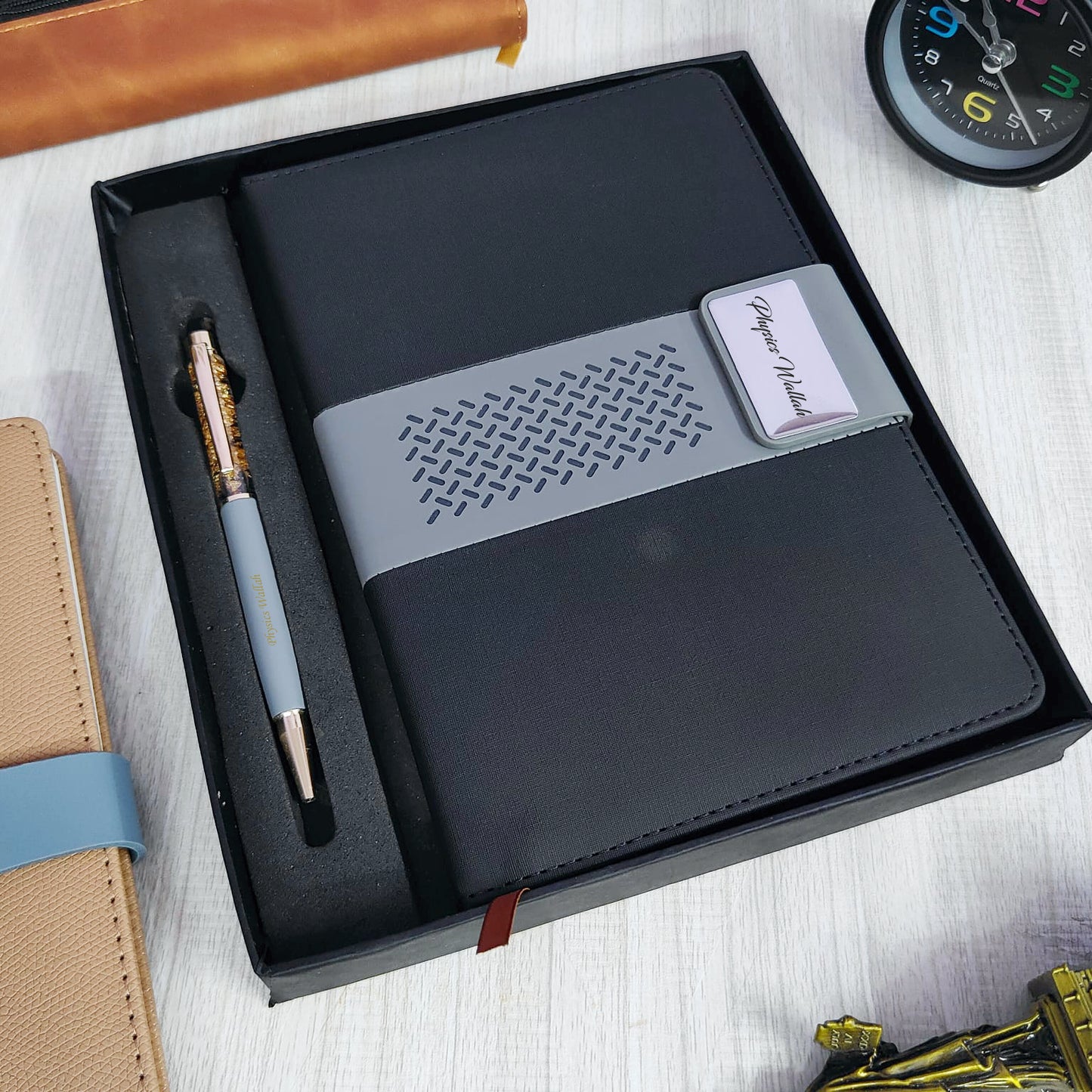 Magnetic net Diary + Pen Combo