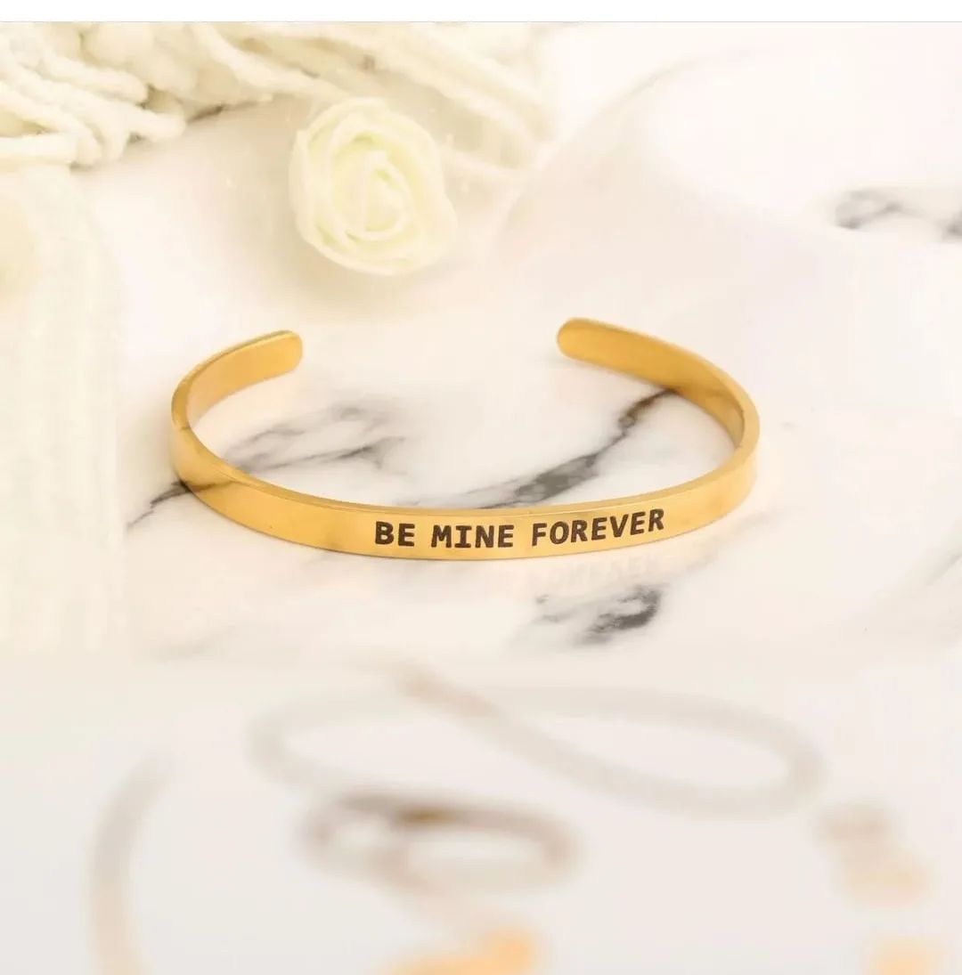 Metal kada/Bracelet